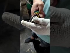 আঠালো স্প্রে করা